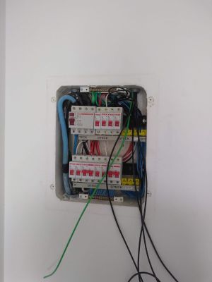 Dr. Eletricista - Instalação Elétrica, Conserto de Fiação, Reparo e Manutenção foto 1